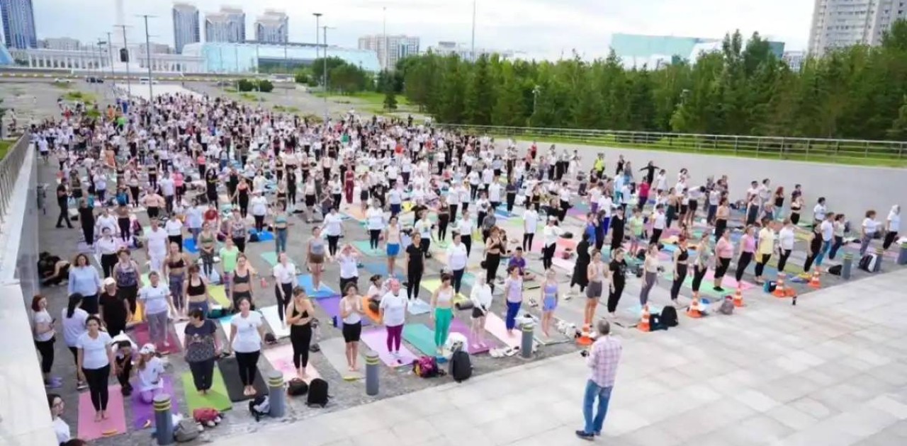 Елордада Халықаралық йога күніне орай ашық жаттығу өтеді