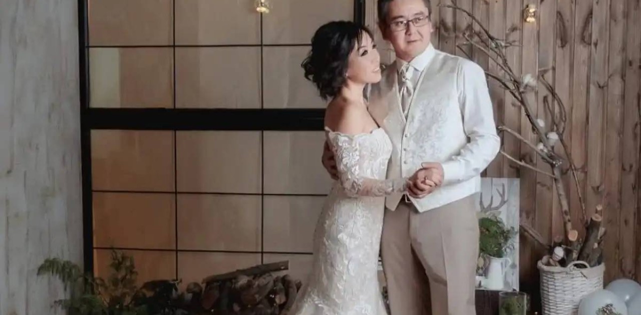 «Мазаққа айналдырады»: Дина Төлепберген алғаш рет күйеуін көрсетті