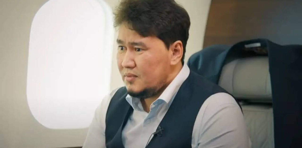 «Үш рет кездесіп, үйлендім»: Жахан Отарғалиев үшінші некесі туралы бар шындықты айтып берді