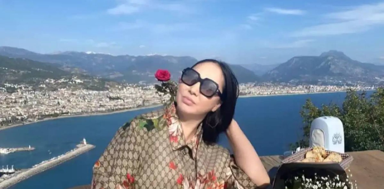 Қарақат Әбілдина марқұм анасын есіне алды