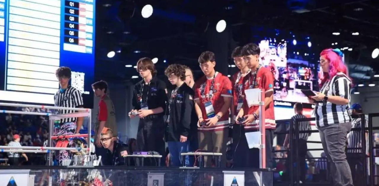 Қазақстандық оқушылар АҚШ-та өтетін робототехника чемпионатында бақ сынайды