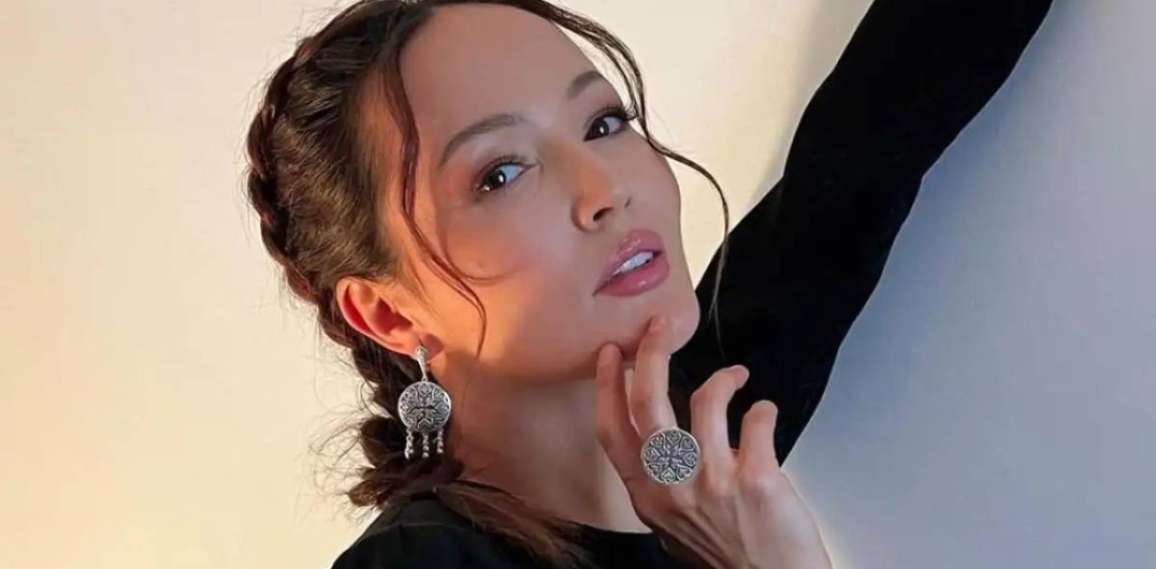 «Қырқынан шықты»: Әнші Кәмшат Жолдыбаева сәбилі болды