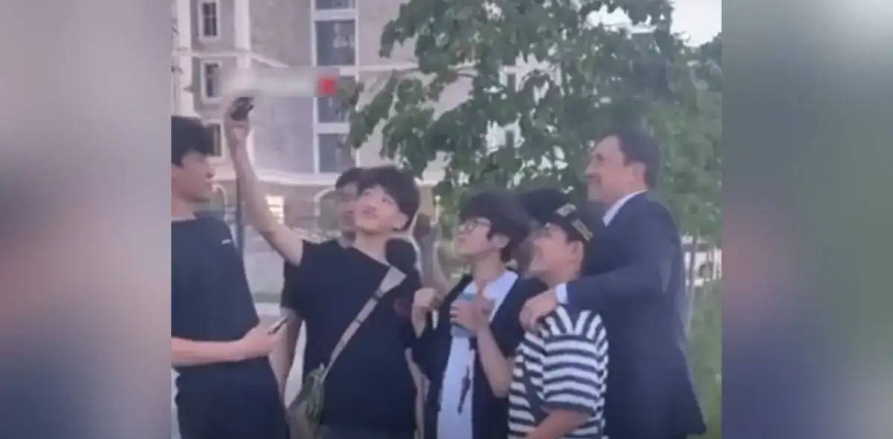 Головкин қарапайымдылығымен жұртты тәнті етті