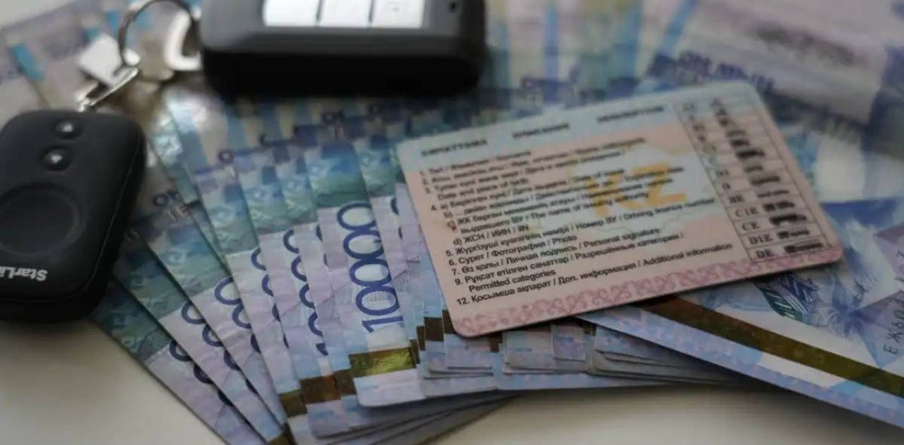 Шымкентте жүргізуші куәліктерін заңсыз рәсімдеумен айналысқан топқа қатысты іс сотқа жолданды