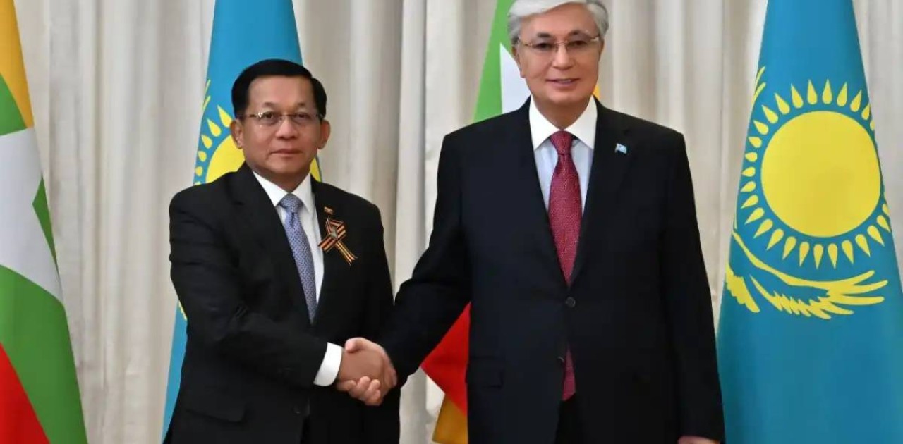 Президент Мьянма Премьер-министрімен кездесті