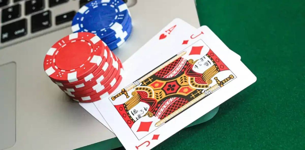 Оралда құмар ойын ойнаған 16 шенеунік жұмыстан шығарылды