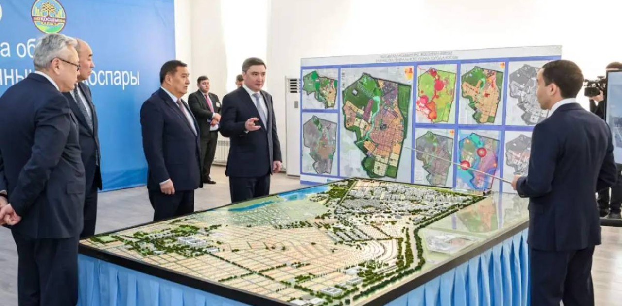 Олжас Бектенов Қосшы қаласының бас жоспарымен танысты