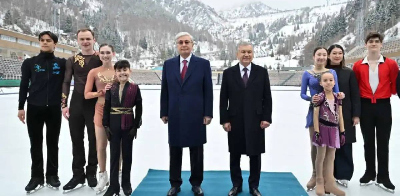 Қазақстан мен Өзбекстан президенттері «Медеу» спорт кешеніне барды