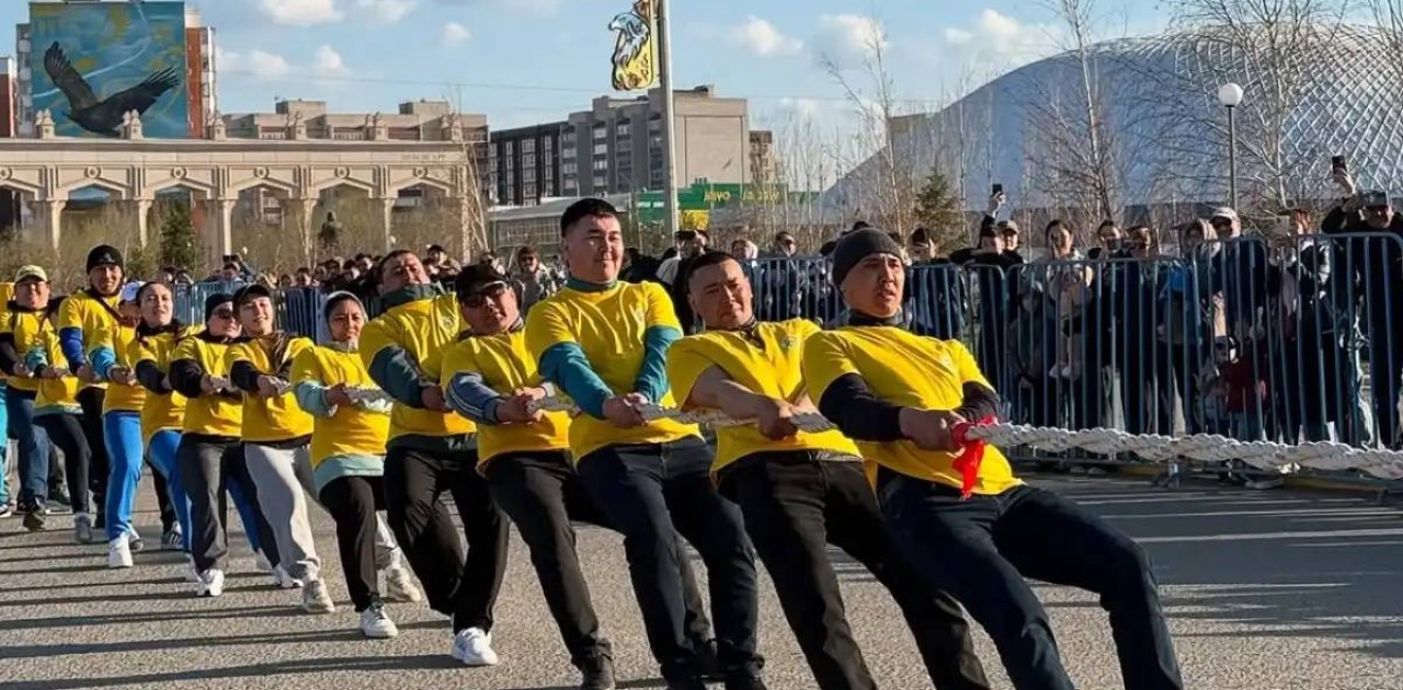 Оралда арқан тартыстан ел рекорды орнатылды