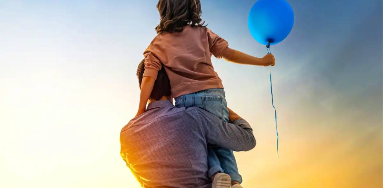 «Әкенің міндеті ақша табу ғана емес»: астаналық Әкелер одағы төрағасымен сұхбат