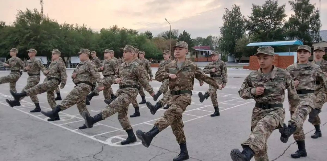 Әскерге шақырылған жастар Қарағандыға барды