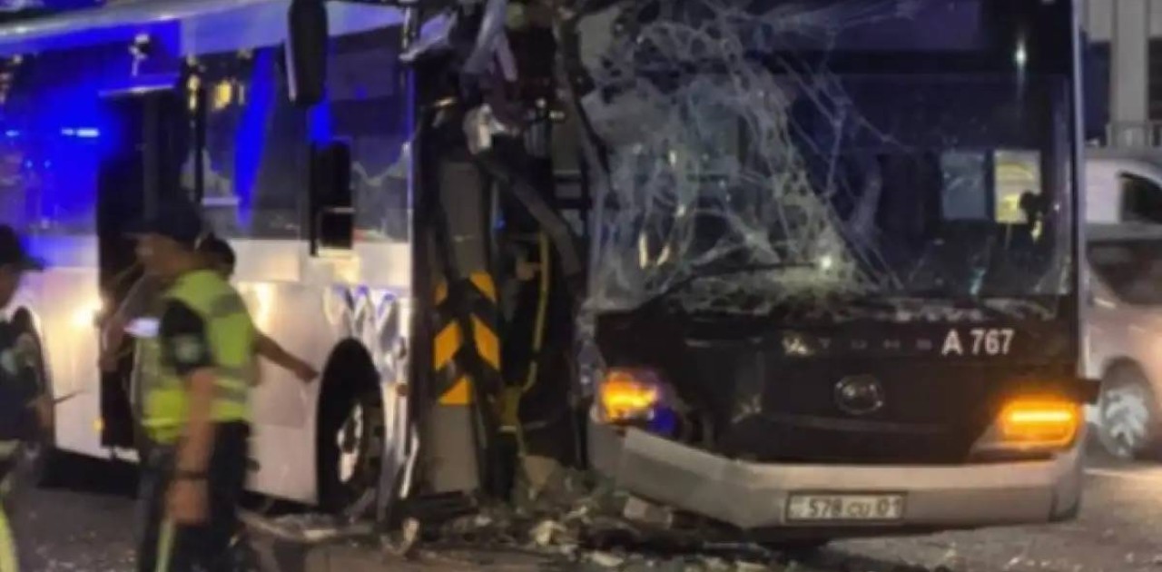 Астанадағы автобус апаты: вице-министр жәрдемақыға қатысты айтты