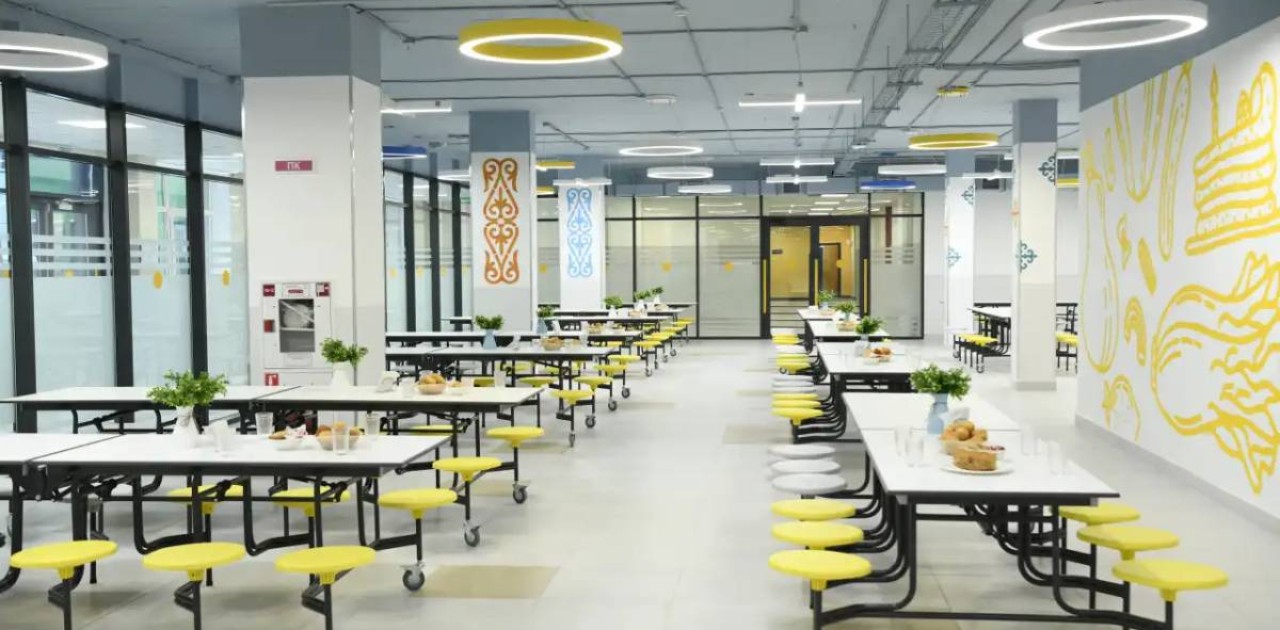 Жекеменшік мектепте оқитын 25 мыңнан астам оқушы ыстық тамақты тегін ішеді