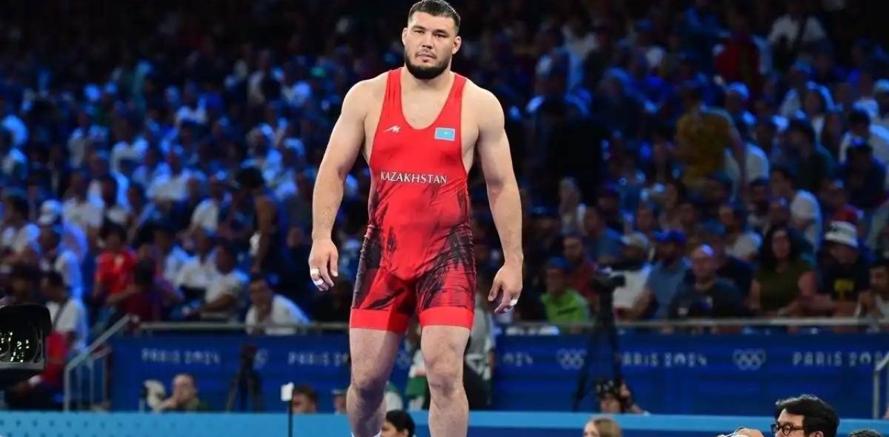 Әлімхан Сыздықов Азия чемпионатында күміс жүлдеге ие болды