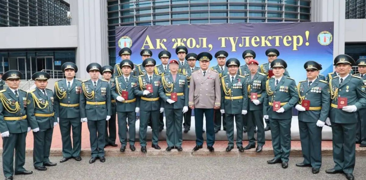 Ұлттық ұланның 19 офицері магистр атанды