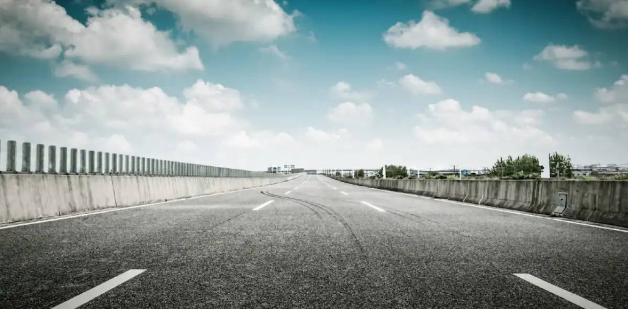 «Атырау – Орал» автожолы орташа жөндеуден өткізіледі