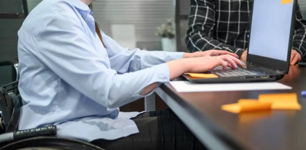 Былтыр мүгедектігі бар адамдарға қанша қызмет көрсетілді