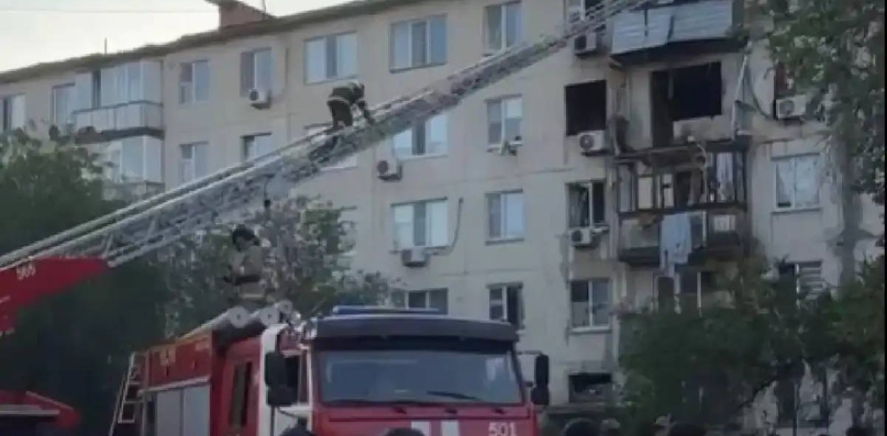 Ақтөбеде тұрғын үйде газ жарылды: бір адам қаза тапты