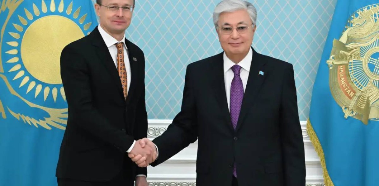 Тоқаев Мажарстанның Сыртқы істер министрін «Достық» орденімен марапаттады