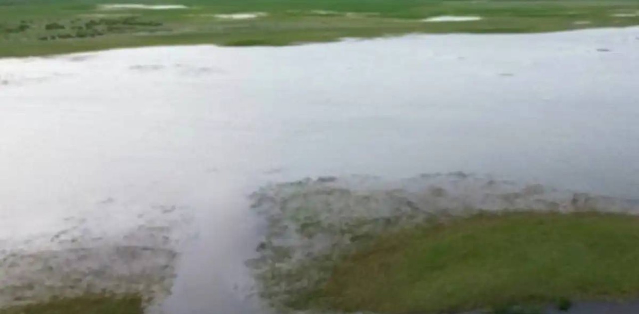 Алғаш рет Талас өзенінің төменгі ағысындағы Қаракөл көлі толды