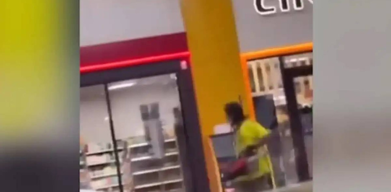 БҚО-да ер адам жанармай бекетінде жүргендерге шабуыл жасады