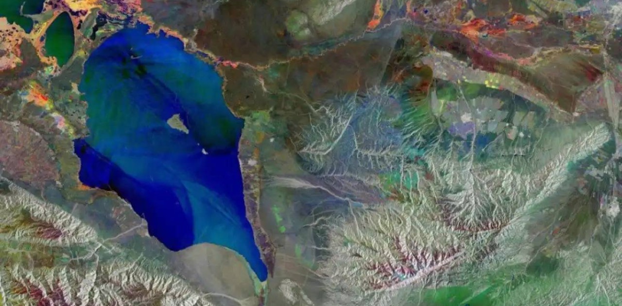 Еуропалық ғарыш агенттігі Қазақстандағы көлдің бірегей суреттерін жариялады