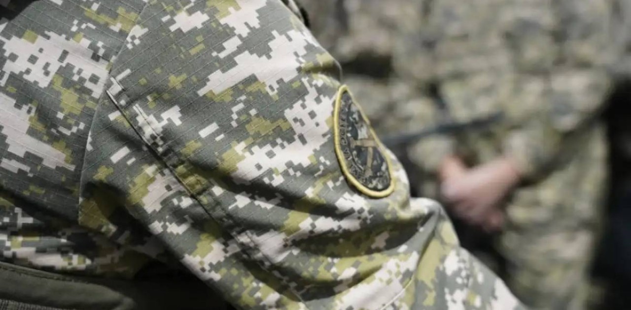 Қорғаныс министрлігі: Әскер қатарына мәжбүрлеп алып кету заңға қайшы емес