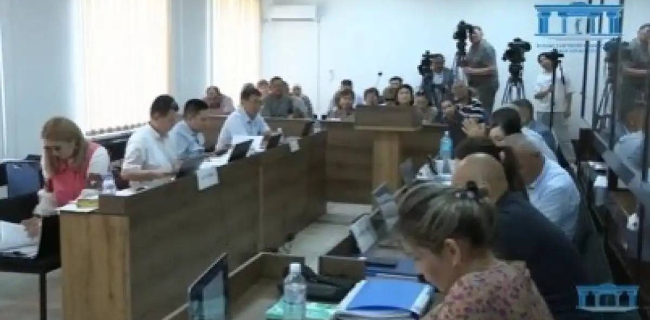 «Шерзаттың өлімін мойныма ала салайын дедім»: басты айыпталушы сотта жауап беріп жатыр