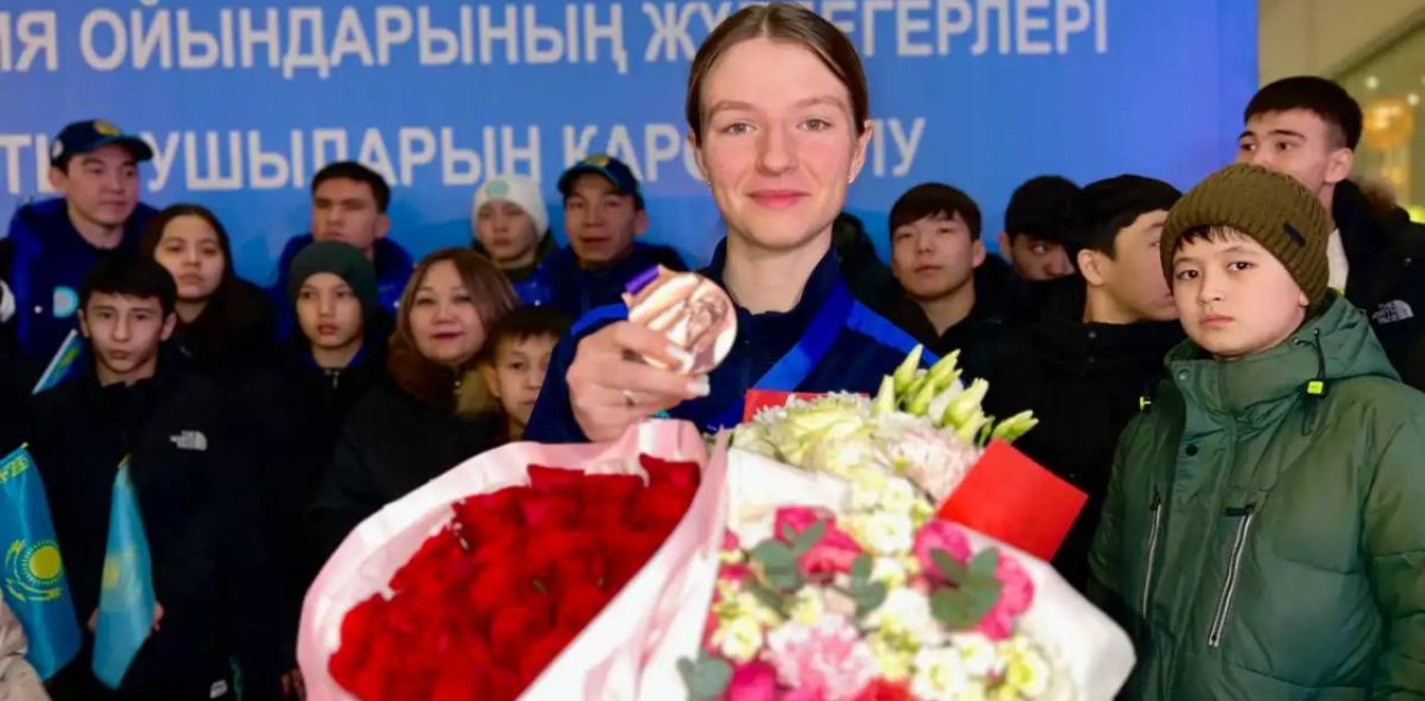 Елордалықтар конькимен жүгіруден қысқы Азиада  жүлдегерлерін қарсы алды