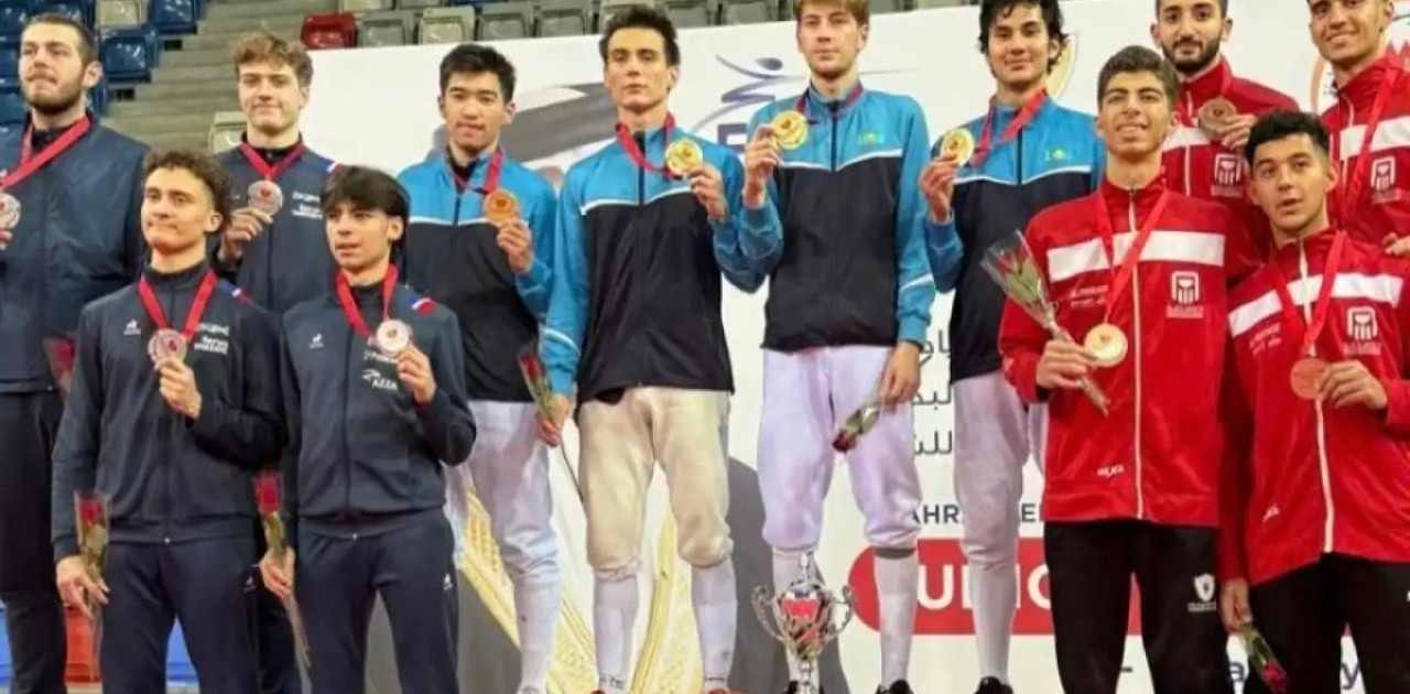 Қазақстан құрамасы шпагамен семсерлесуден Әлем кубогында жеңіске жетті