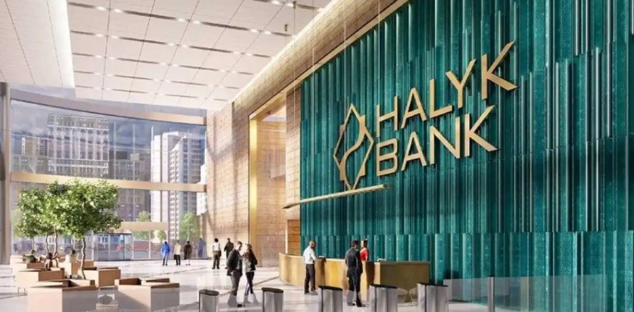 «Курметті, Казакстан халкы»: Halyk Bank қазақ тілінде құттықтап, сынға ұшырады