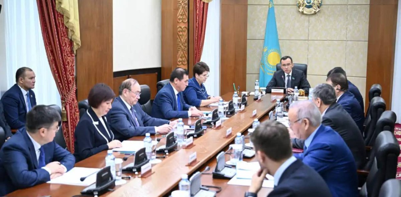 Сенатта Қазақстан мен Қатардың әскери ынтымақтастығы туралы заң қаралады