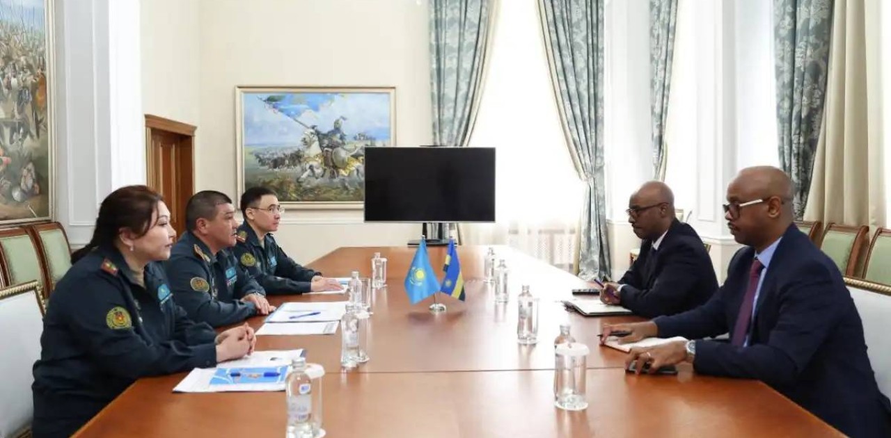 Қазақстан мен Руанда әскери ынтымақтастық мәселесін талқылады
