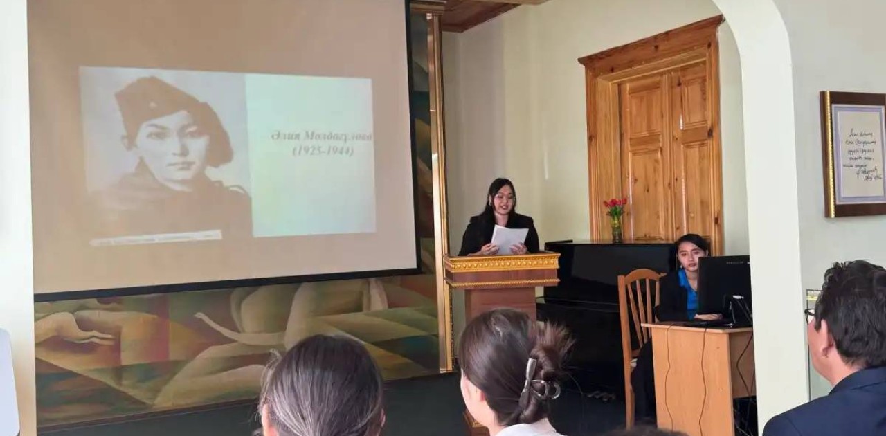 Елордалық оқушылар Әлия Молдағұлованың ерлігі туралы дәріс тыңдады