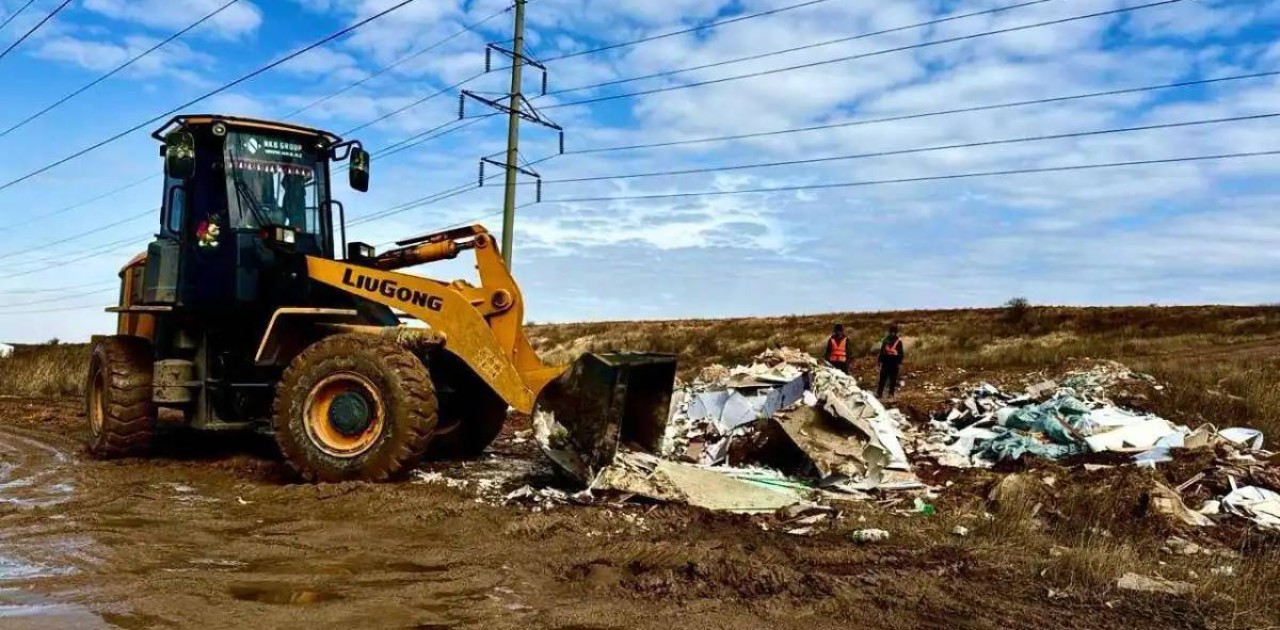 Астанадағы санкцияланбаған қоқыс үйінділерінен 2,5 мың тоннаға жуық қалдық шығарылды