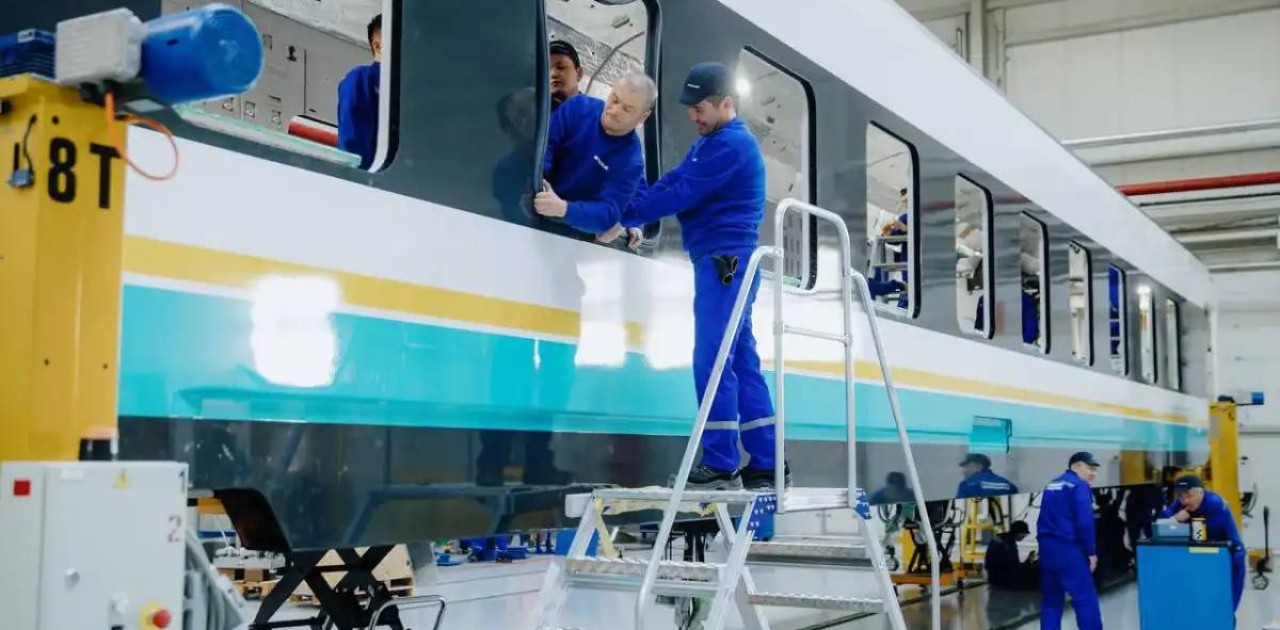 Астанада жаңа үлгідегі жолаушылар вагондарының өндірісі іске қосылды