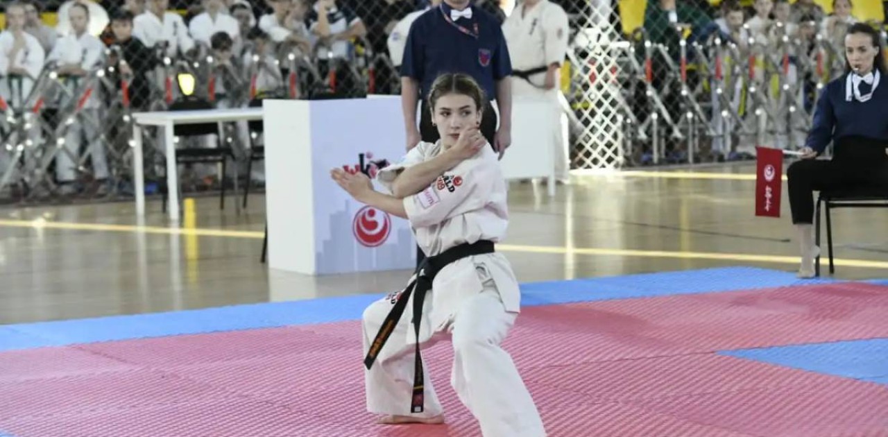 Астанада шинкиокушинкай каратэден республикалық турнир өтіп жатыр