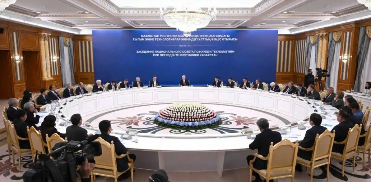 Президент жұрттың қаржылық, ақпараттық, цифрлық және басқа да саладағы сауатын арттыру мәселесін көтерді