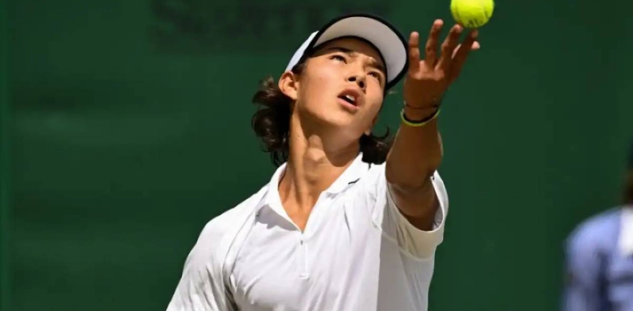 Теннисші Әмір Омарханов Мексикадағы жарыста жеңімпаз атанды