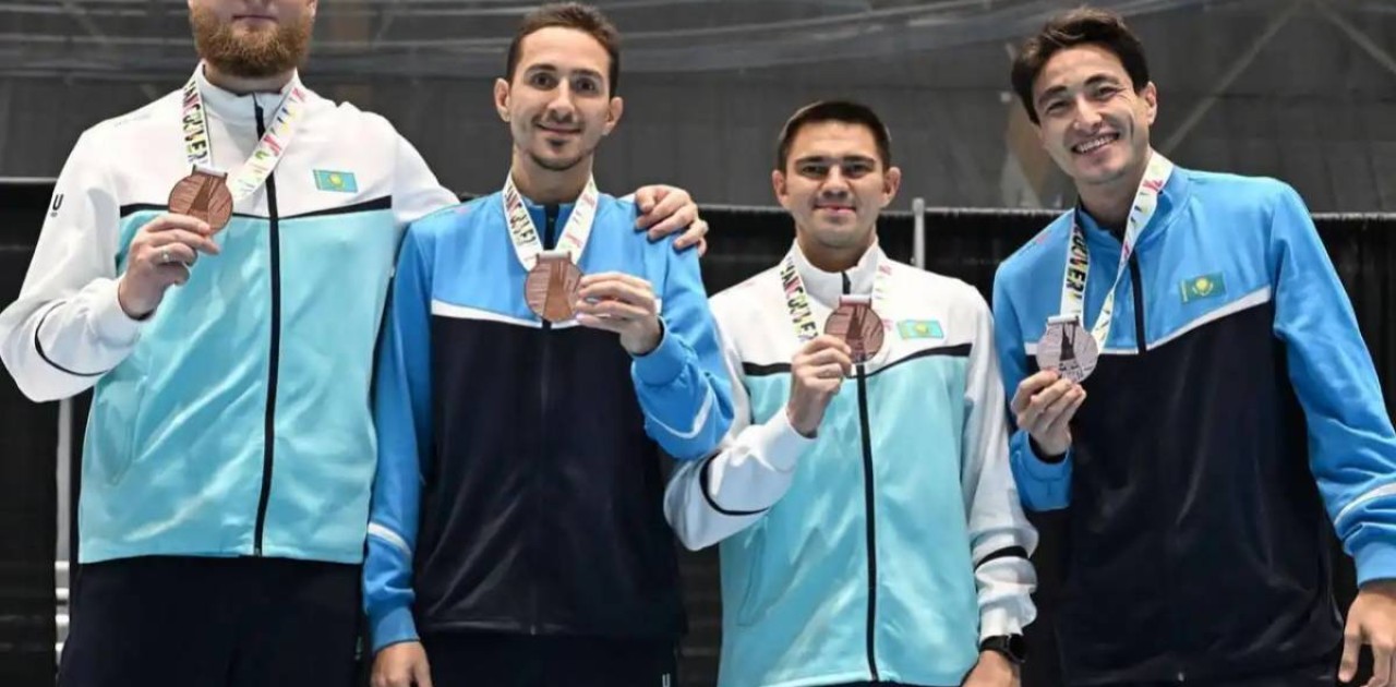 Семсерлесу: Қазақстанның ерлер құрамасы қола медаль жеңіп алды