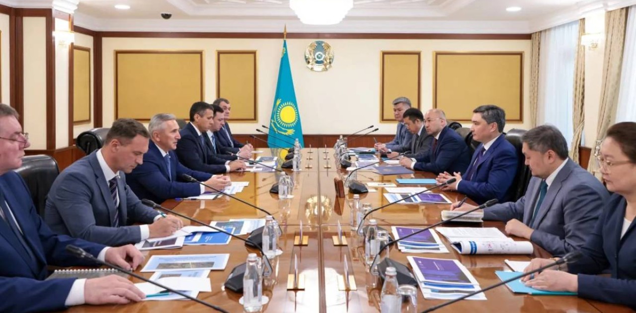 Олжас Бектенов РФ Түмен облысының губернаторымен кездесті