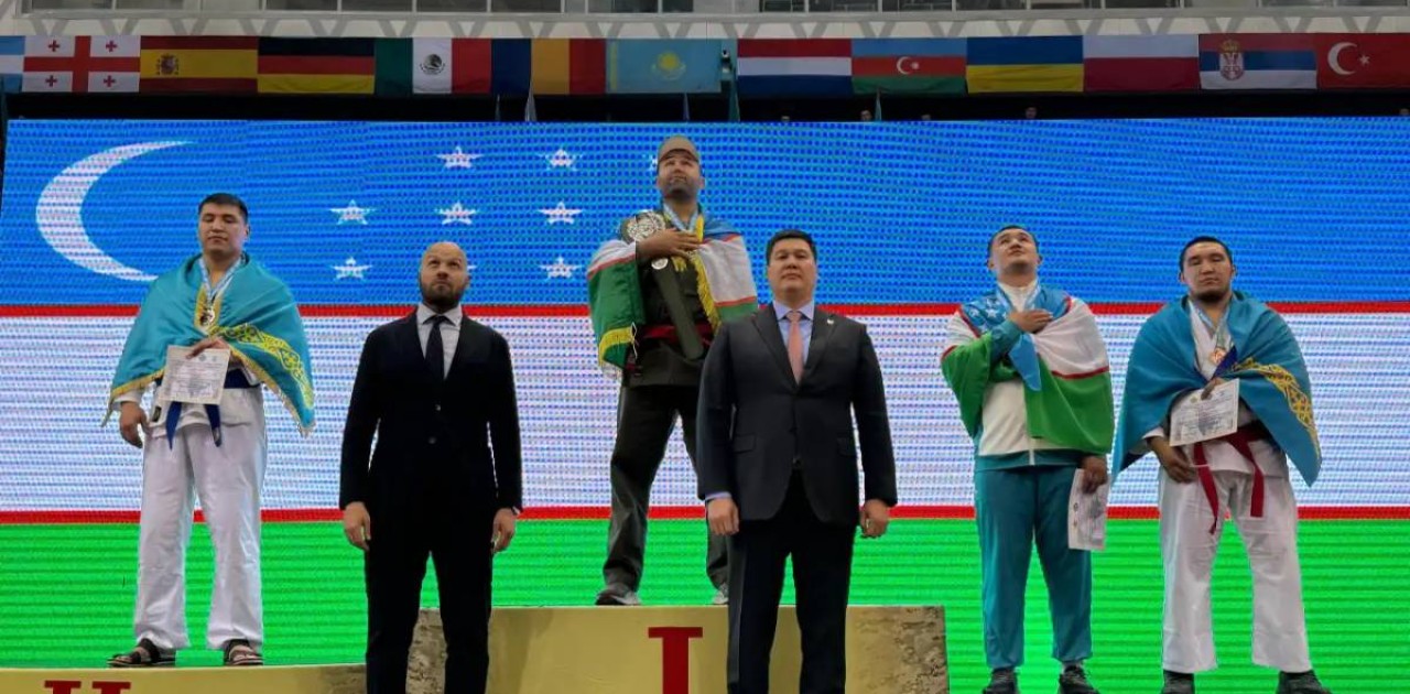 Астанада қоян-қолтық ұрыстан әлем кубогы мәресіне жетті