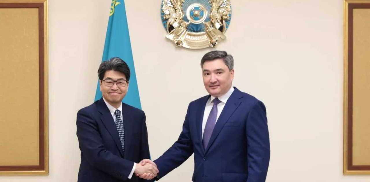 Олжас Бектенов жапондық JBIC банкінің төрағасымен кездесті