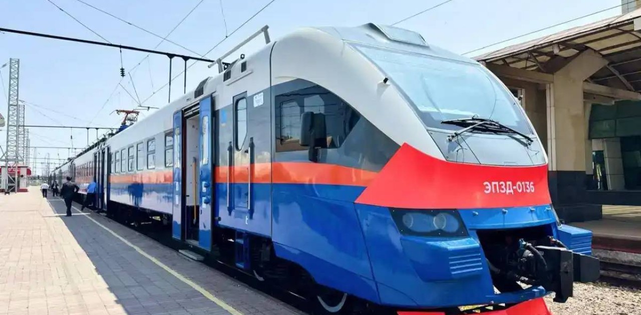 Елімізде жылдам жүретін пойыздар саны арта ма – көлік министрі жауап берді