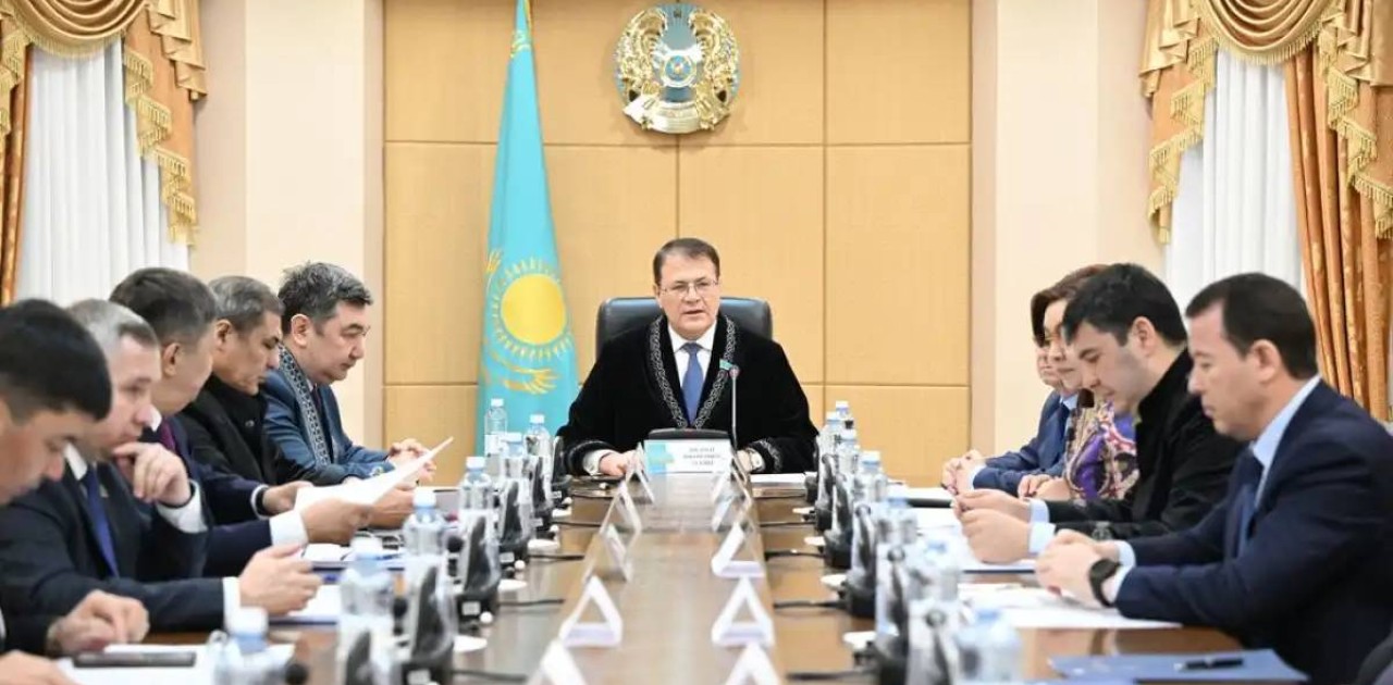 Сенатта экстремизм мен терроризмге қарсы іс-қимыл мәселелері талқыланды