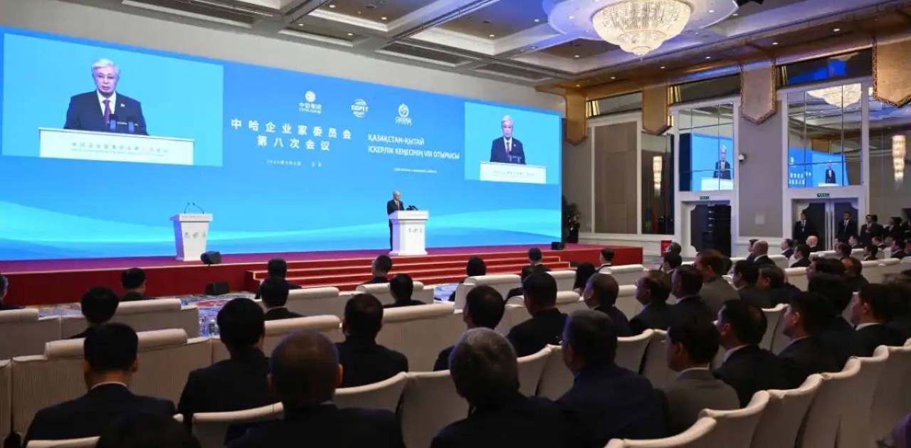 Президент: Қытай Қазақстан экономикасына 27 миллиард доллар инвестиция салды