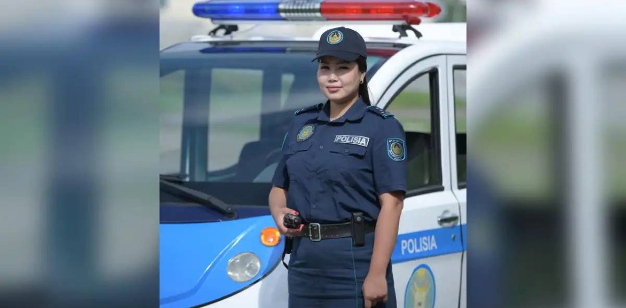 «Үш тілде сөйлейміз»: Елордалық туристік полиция қызметкерімен сұхбат