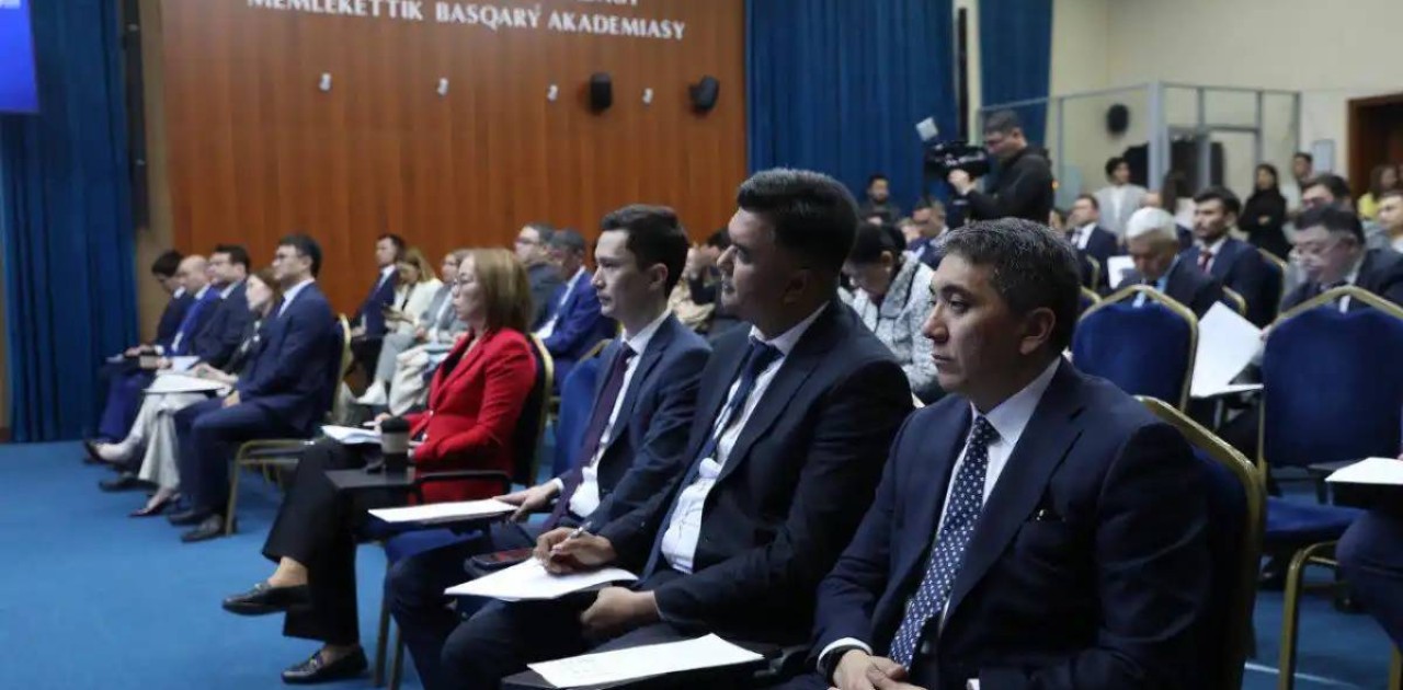 Мемлекеттік қызметшілерге арналған жасанды интеллект дағдылары бойынша оқыту бағдарламасы іске қосылды