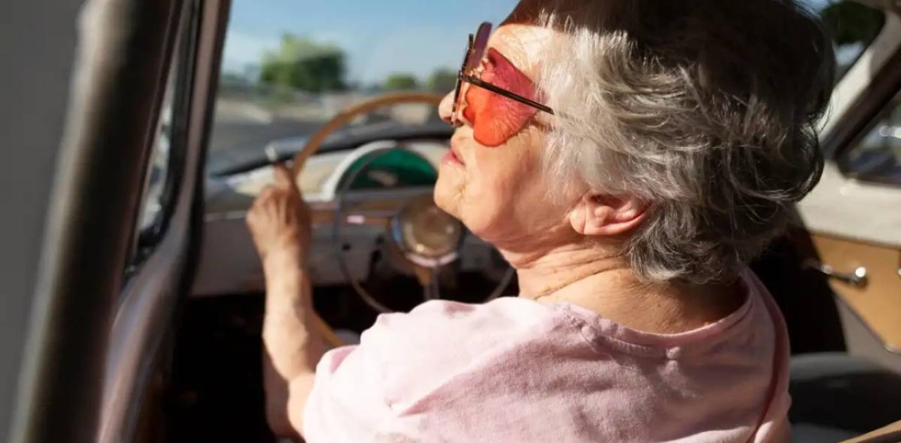 Павлодарда 74 жастағы әжей мас күйде көлік жүргізген