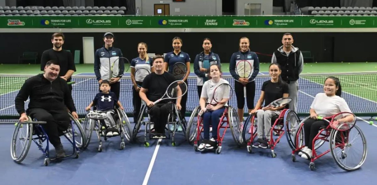 Теннистен Қазақстан әйелдер құрамасы елордада шеберлік сағатын өткізді